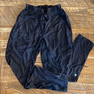 Lululemon ankle studio pants